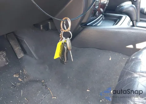 2000 Jeep Grand Cherokee Limited z USA, uszkodzony, nr VIN 1J4GW58N8YC325400